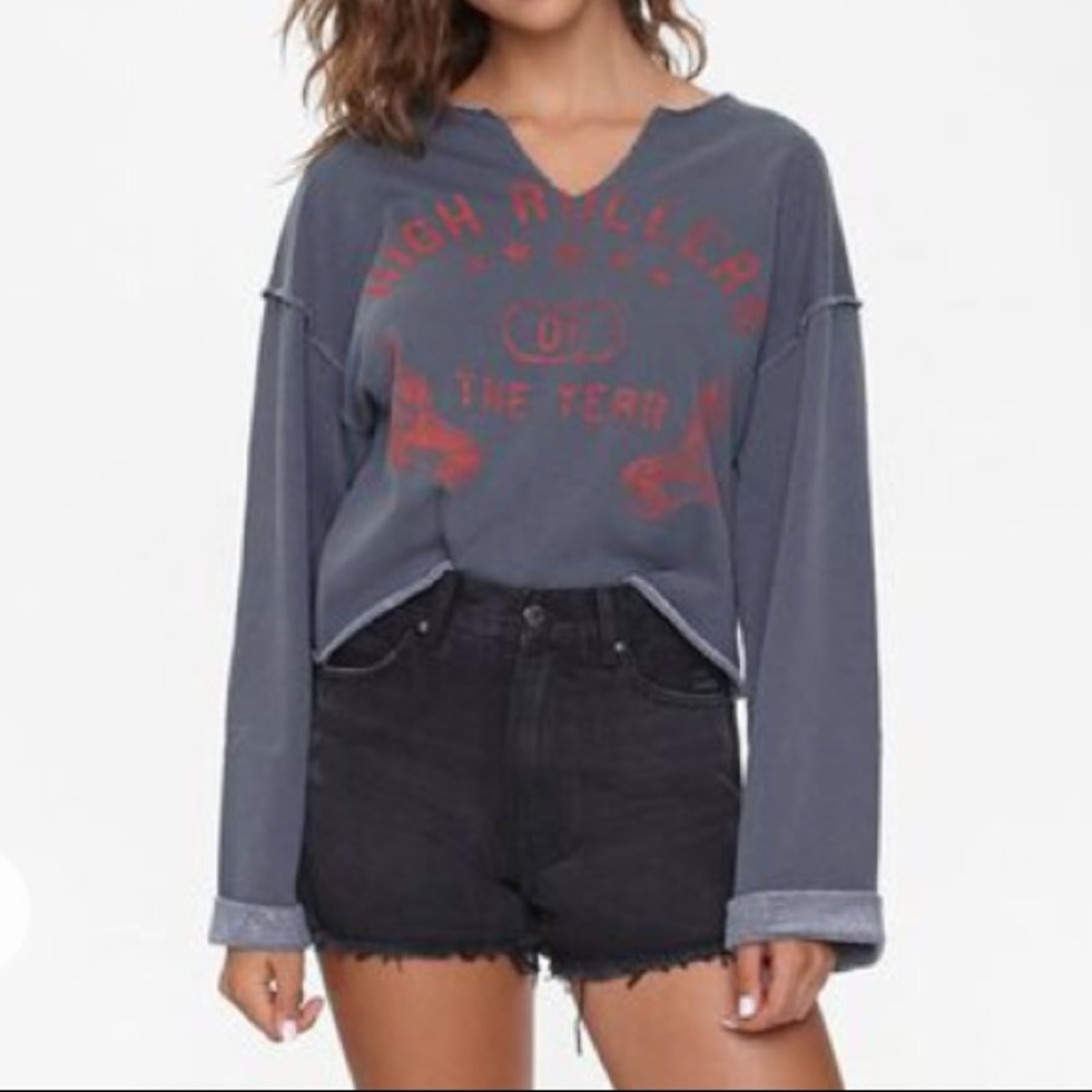 Women’s sweatshirt